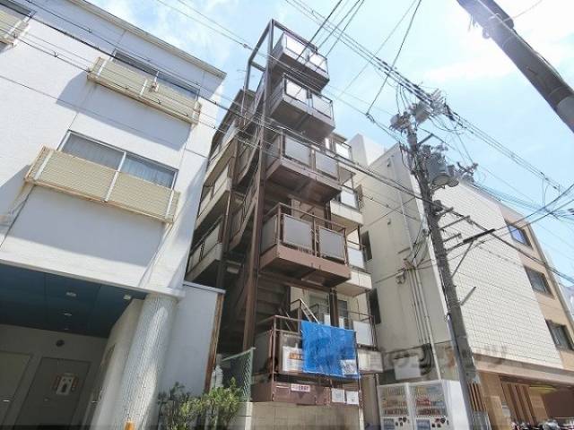 ボックス七条外観写真1
