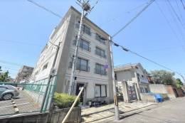ロイヤルハイツ白川外観写真