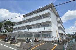 アルティ紫野外観写真