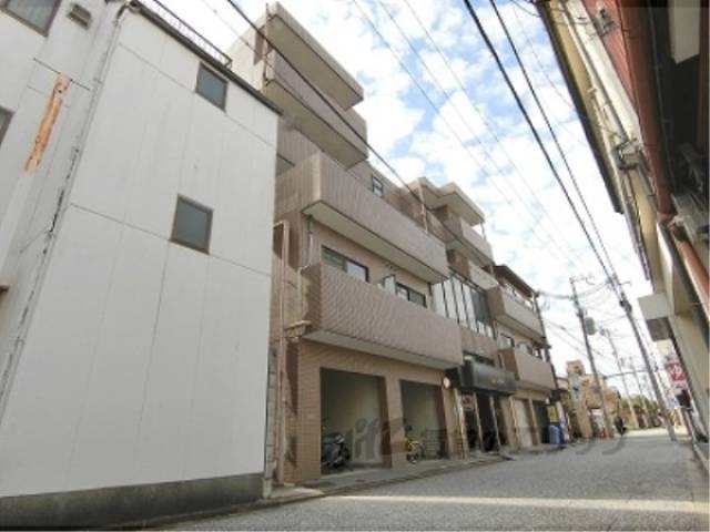 ヴィラパークサイド外観写真3