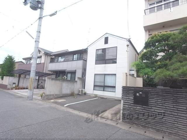 アミティ桂外観写真1