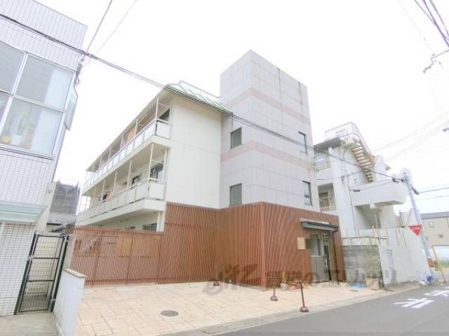GRUN榊田外観写真1
