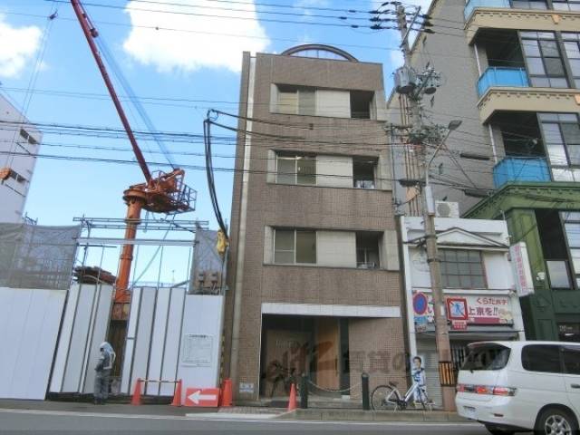 ユニヴェール外観写真3