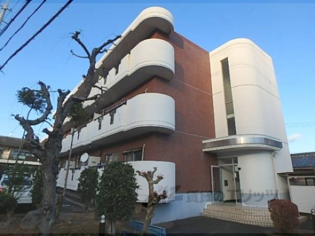 ラーバン嵯峨外観写真2