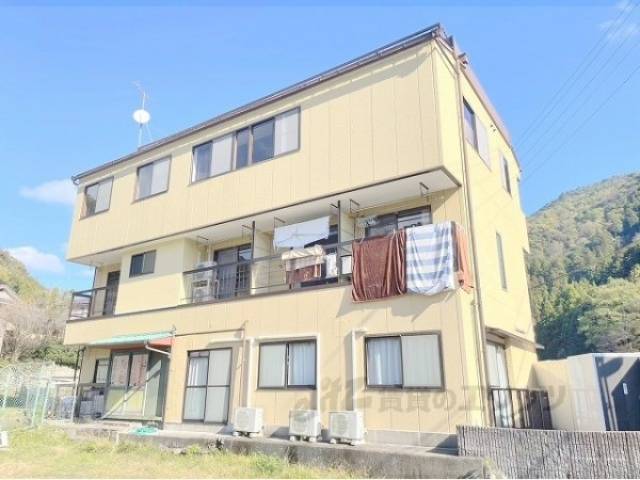 北栄マンション八瀬外観写真1