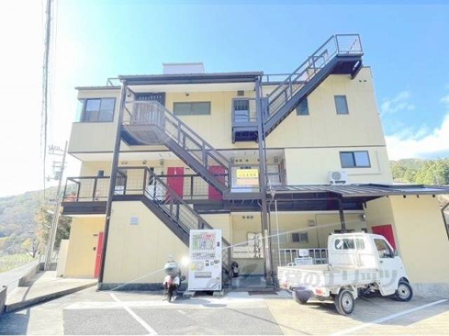 北栄マンション八瀬外観写真2