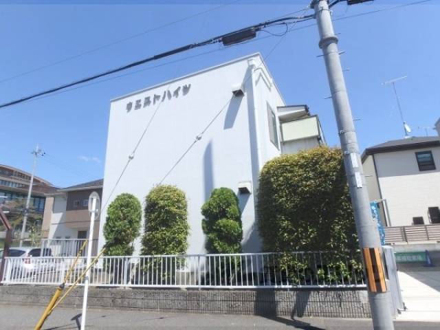ウエストハイツ外観写真2