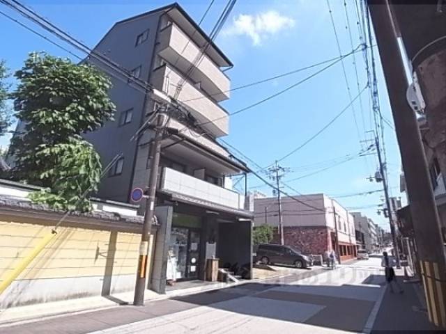 メゾン　ド　ビオラ外観写真3