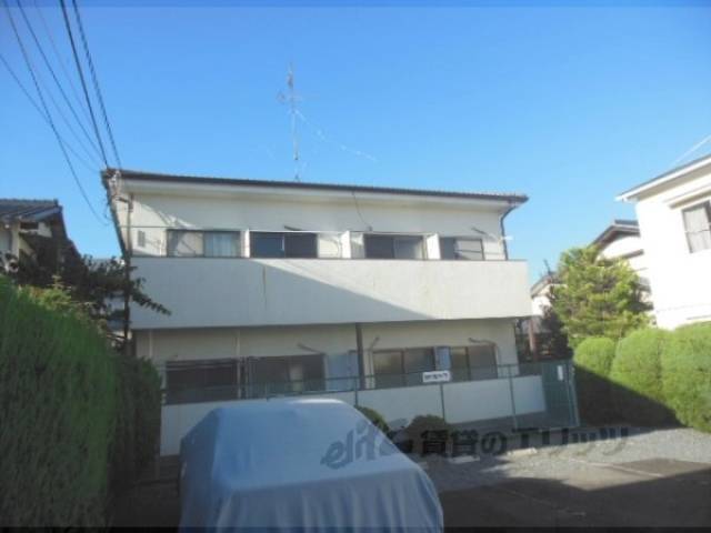宝ヶ池ハイツ外観写真2