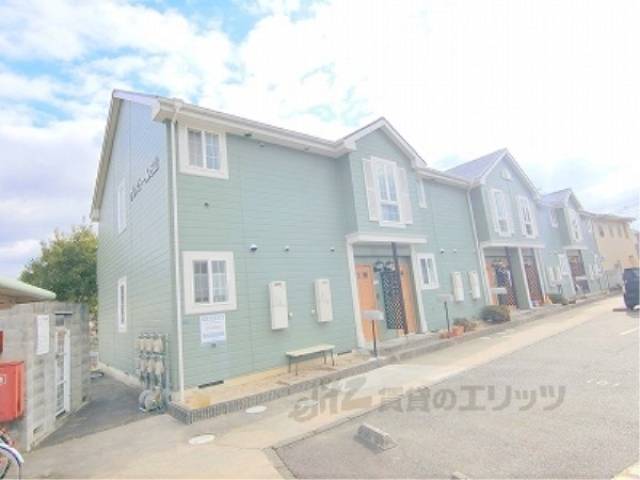 クレストール石山外観写真1