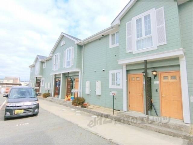 クレストール石山外観写真3