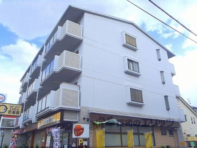 エスポワール伊勢田外観写真1
