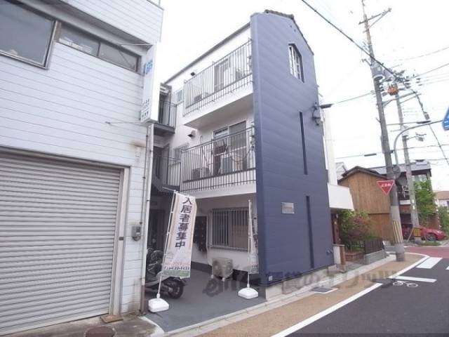 グリシーヌ丹波橋外観写真2