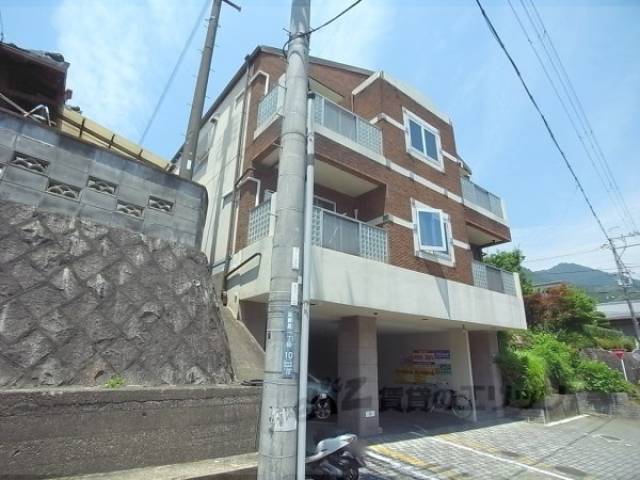 エクセレン滋賀里外観写真1