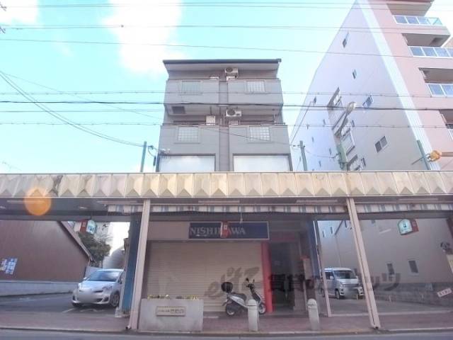 ハイスティニシカワ外観写真2