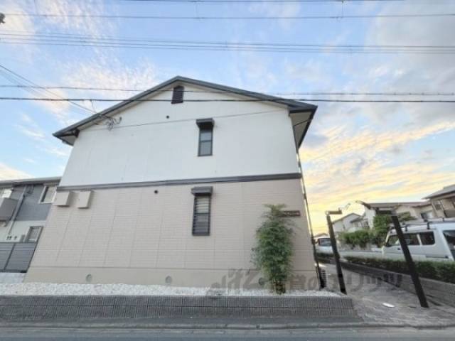 ボー・アヴェニール外観写真2