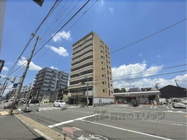 パインフィールド二条城外観写真2