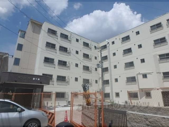 サンローラン新十条外観写真2