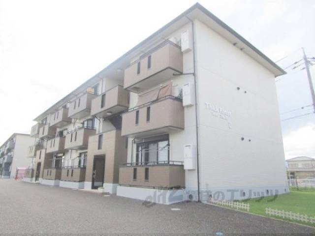 Ｔｈｉｃｋ　Ｆｏｒｅｓｔ外観写真2