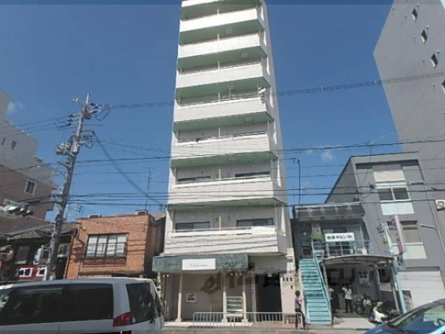 パレファミール府庁前外観写真2