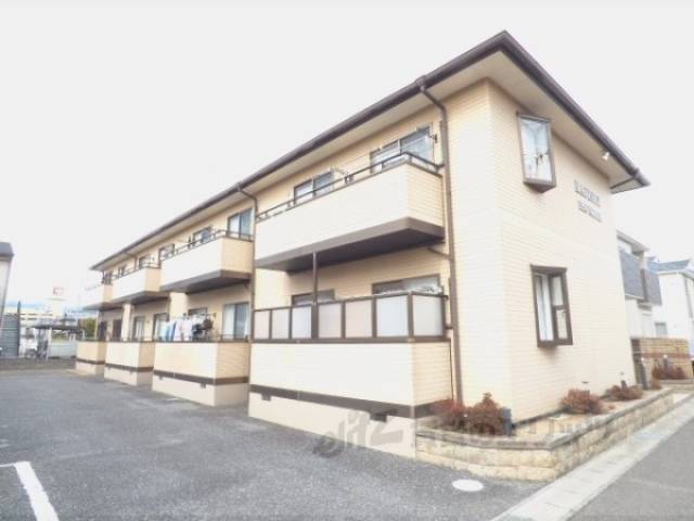 マジェスティ1998北館外観写真2