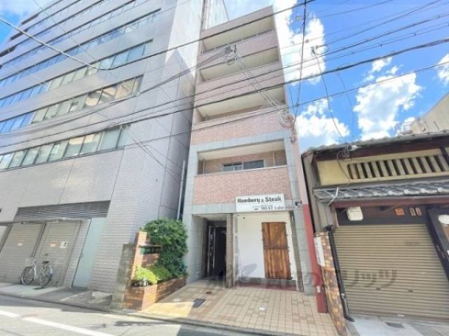ＣＲＯＳＳ．ＢＬＤ外観写真1