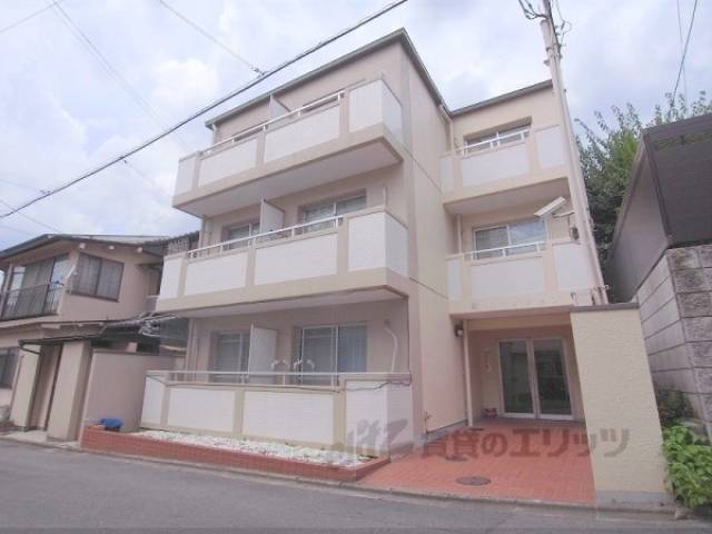 山本マンション外観写真1