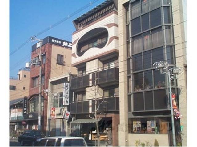 ファーストコート七条烏丸外観写真1