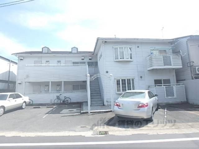 サンヒルズ日ノ岡外観写真2