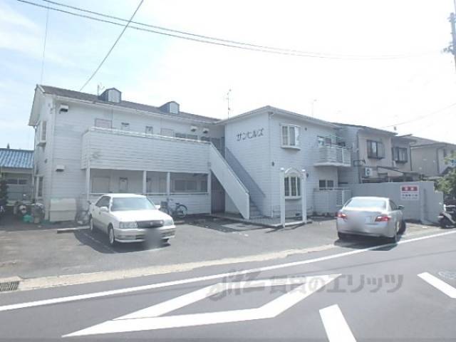 サンヒルズ日ノ岡外観写真3