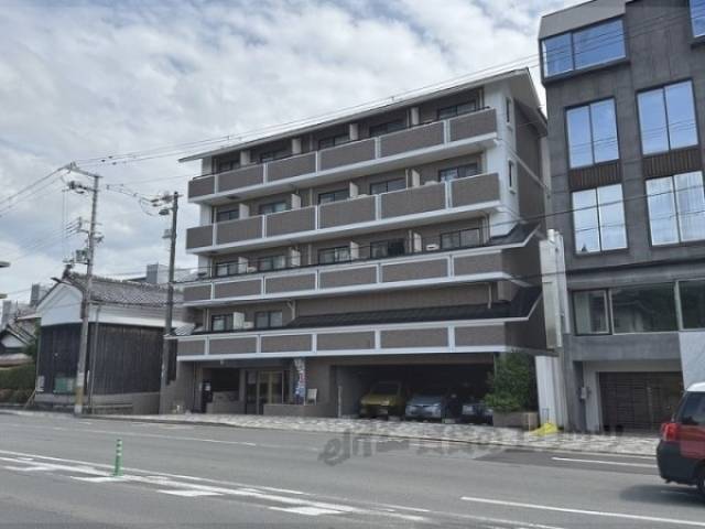 プレサンス京都二条城前外観写真2