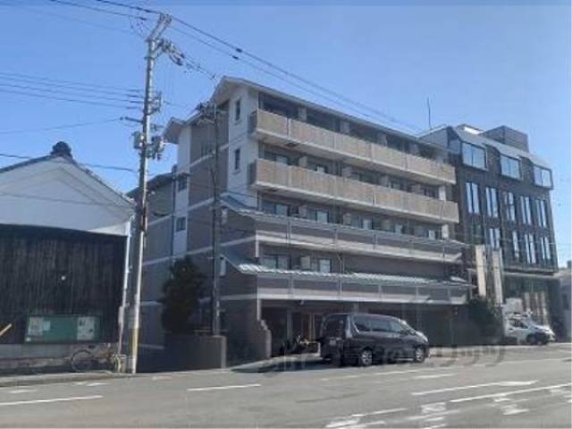 プレサンス京都二条城前外観写真1