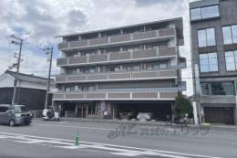 プレサンス京都二条城前外観写真