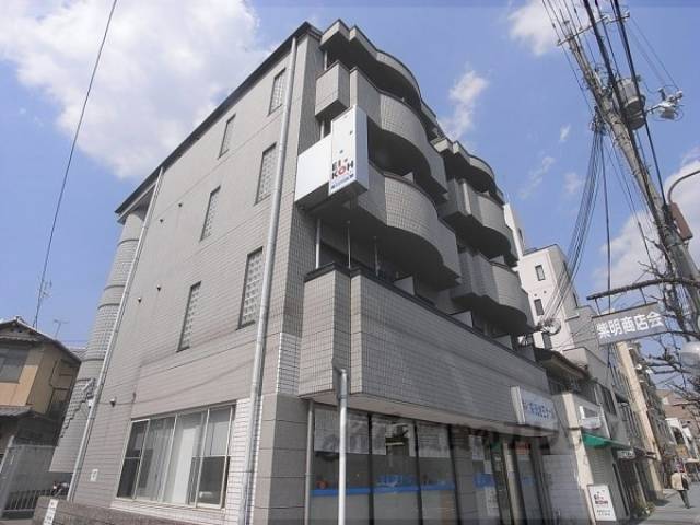 アメージンググレイス外観写真1