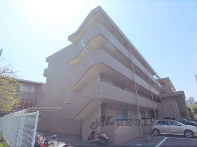 メゾンロワイヤル松田外観写真2