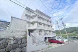 サンハイツ大新外観写真