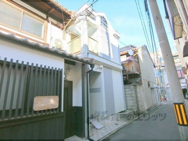 Ｍｏｒｅ六条外観写真3