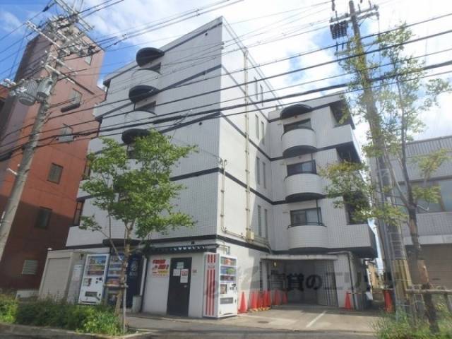 アークハイツ城南宮外観写真1