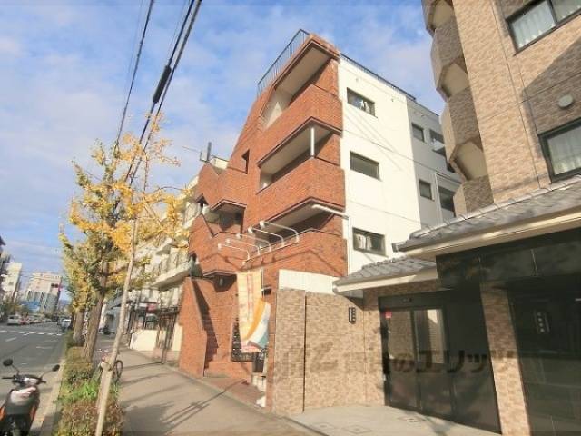 ＤＯＭＵＳ出町外観写真2