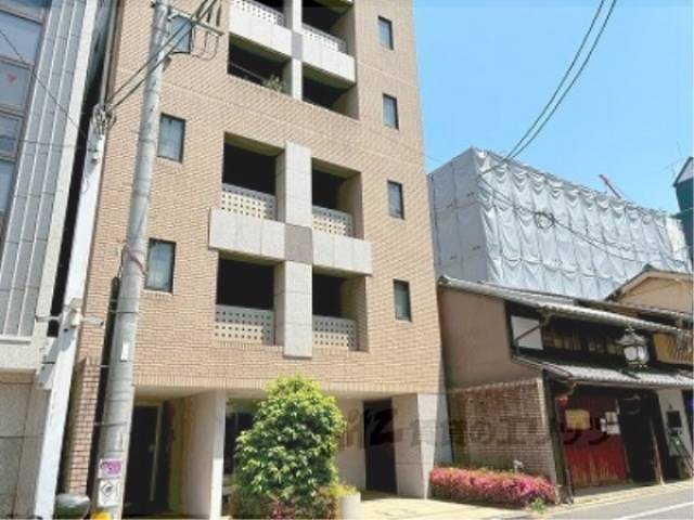 ＣＡＬＭ三条通り外観写真2