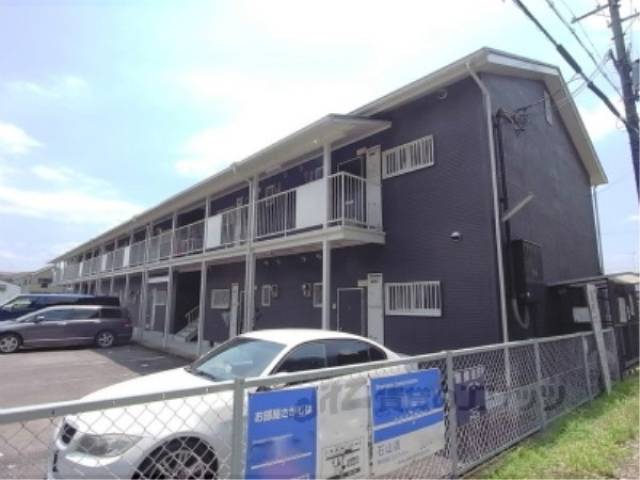 ニューシャルマン外観写真1