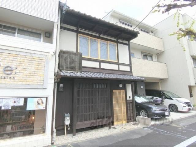 貸家外観写真1