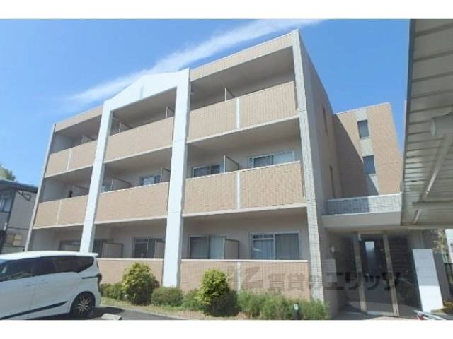 ルミナス　ヨシ外観写真1