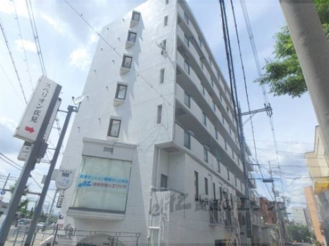 スペリオン伏見外観写真3