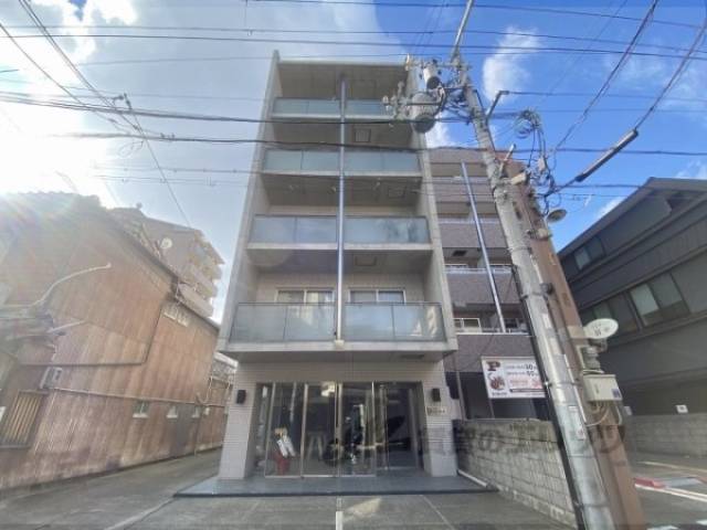 アヴィ四条外観写真1