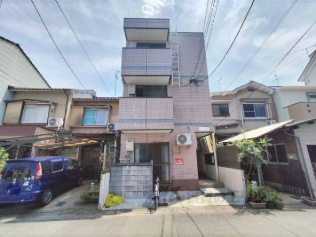 コーポ東代外観写真1