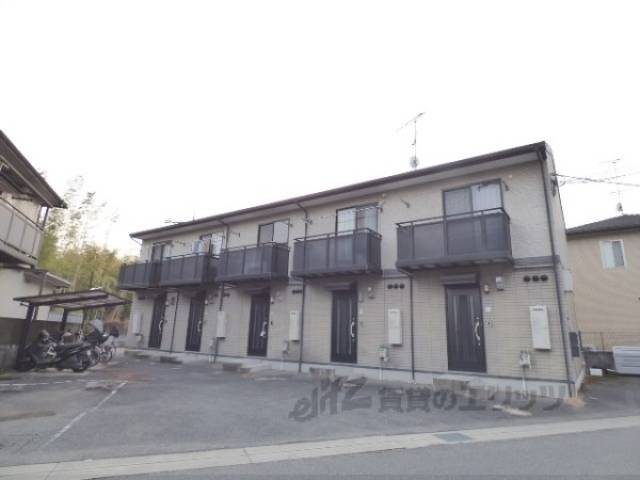 パレヴェール外観写真3