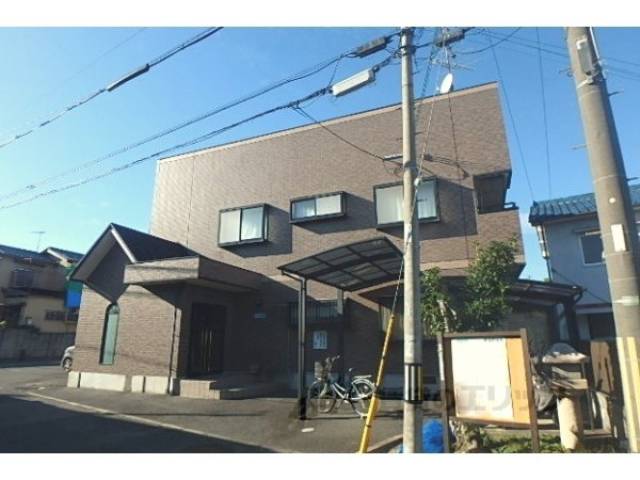 シャルム円山外観写真1