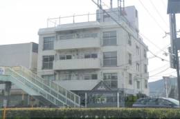 葵マンション外観写真