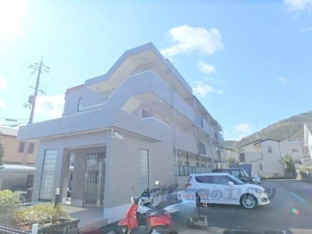 シャン・ド・フルール外観写真3